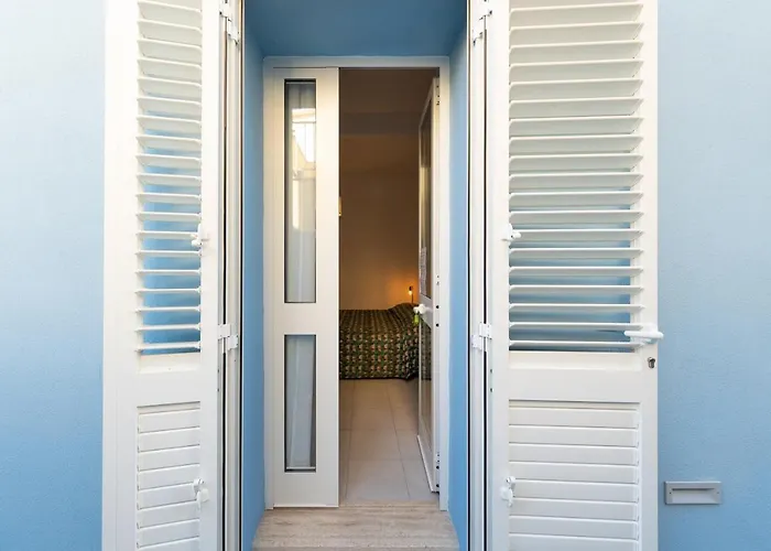 Via Siena 4 - Suites & Rooms