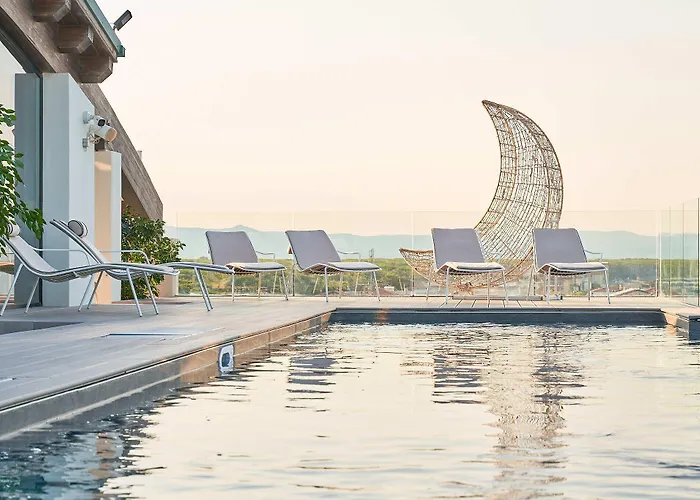 Palace Lido Hotel & Suites
